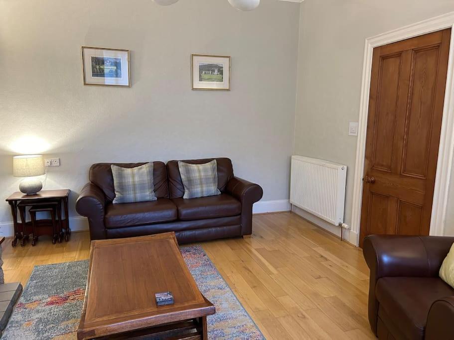 Spacious 2 Bedroom Flat In Heart Of Ballater Eksteriør billede