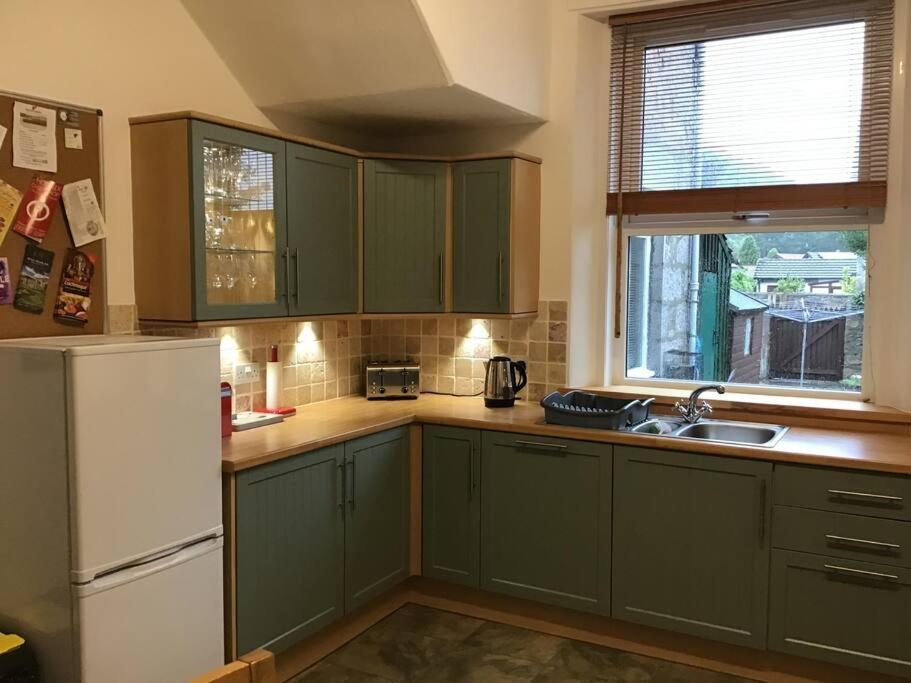 Spacious 2 Bedroom Flat In Heart Of Ballater Eksteriør billede
