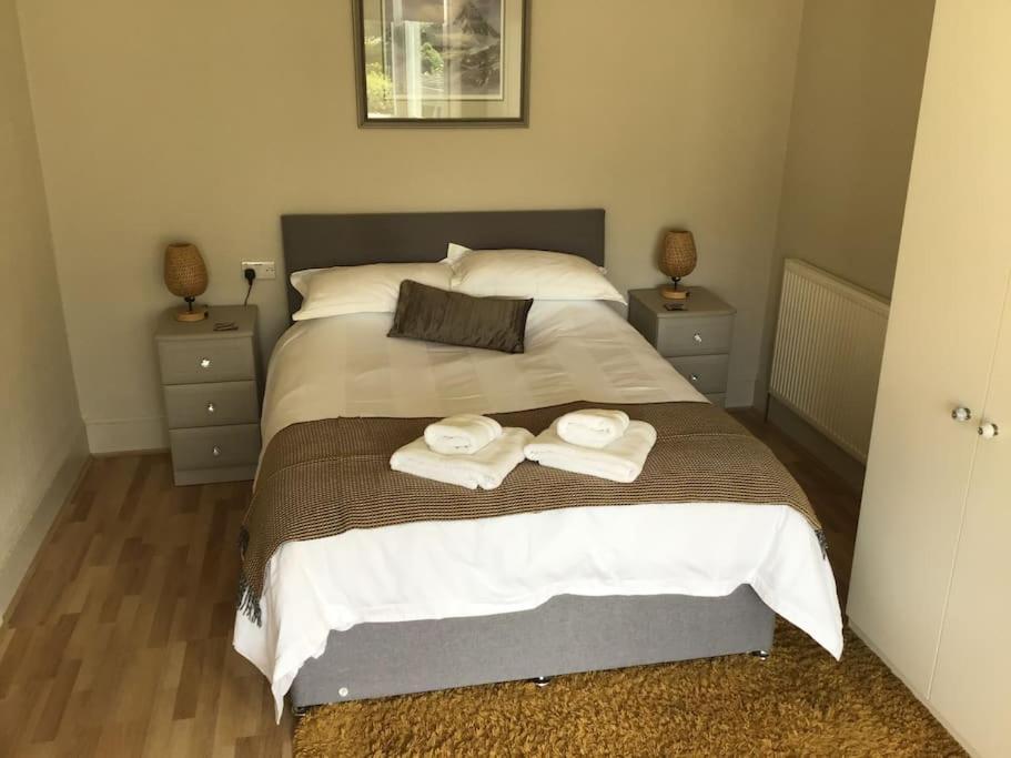 Spacious 2 Bedroom Flat In Heart Of Ballater Eksteriør billede